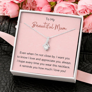 Alluring necklace for mum