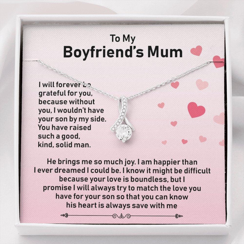 necklace for boyfriend's mum